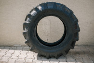 Opona rolnicza Petlas 320/70 R20 od ręki!