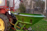 Rozsiewacz Amazone 600l