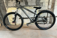 Rower dirt mtb giant